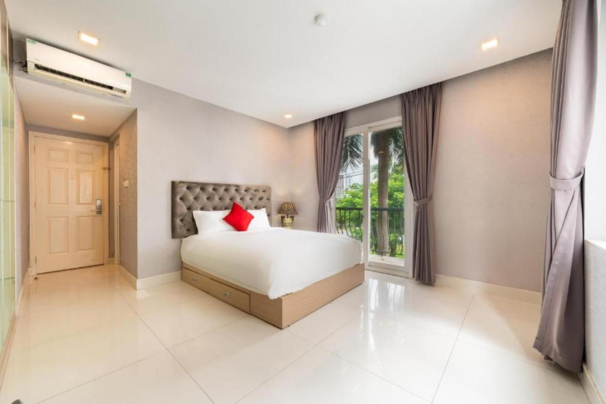 Collection O Sunshine Garden Hotel - Near Secc Ho Chi Minh City Exterior photo